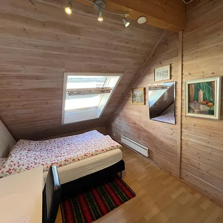 Knirkenheimen Inn *